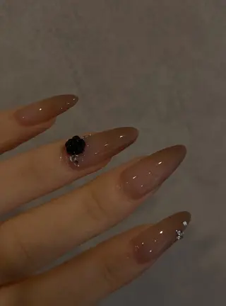 ネイル odette Mikiのネイルデザイン