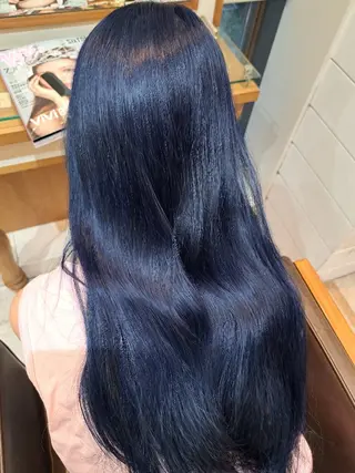 ロング カラー 渋谷／ ＭＩＹＵのヘアスタイル