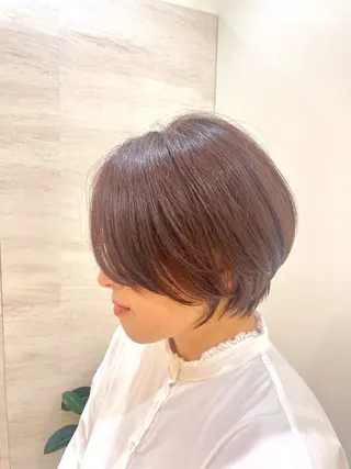 ショート 深谷 薫のヘアスタイル
