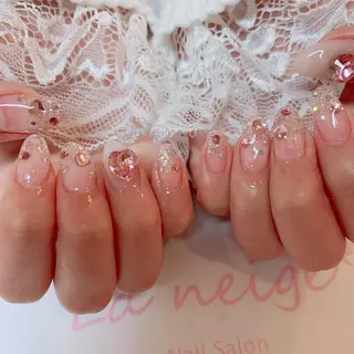 ネイル La neige* yuki 🥯🍑のネイルデザイン