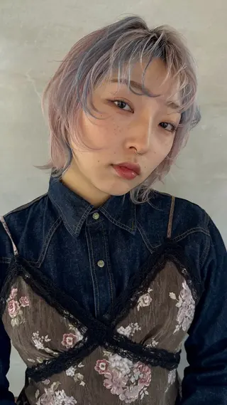 ショート カラー nalu.所属・前山 七海のヘアスタイル