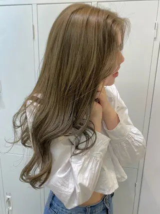 ロング ma naのヘアスタイル