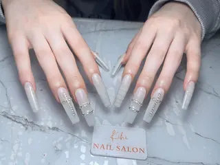 ネイル 💕鈴木ユリ パラジェル/オフ無料のネイルデザイン