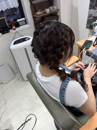 ロング ヘアアレンジ 山室 敬義のヘアスタイル