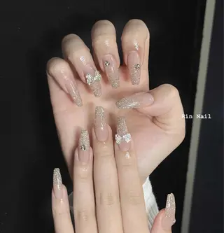 ネイル HIN NAILのネイルデザイン