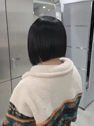 ショート ill 天神大名所属・YOKUTO 透明感カラーボブ特化のヘアスタイル