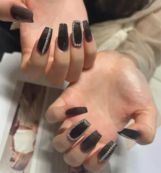 ネイル ちゅるんネイル🪄 耳ツボジュエリー🔗のネイルデザイン