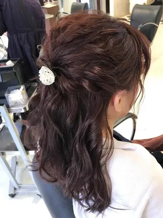 セミロング カラー ヘアアレンジ eyelash イシワタリ🦢のマツエク・マツパデザイン