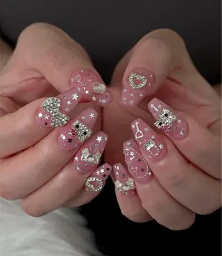 ネイル Lina nail所属・Lunaa 池袋のネイルデザイン