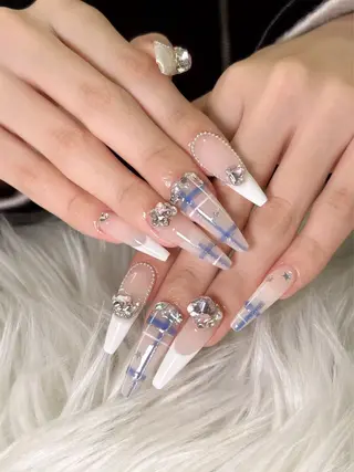 ネイル W &nail所属・lu miのネイルデザイン