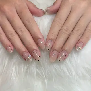 ネイル 田口 莉紗⌇paragelのネイルデザイン