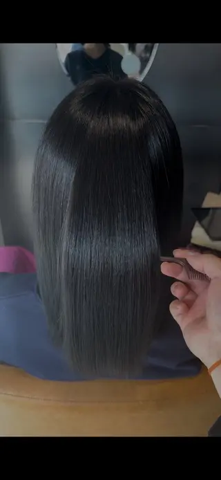 セミロング よしなり あみのヘアスタイル