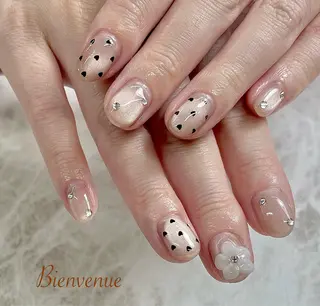 ネイル Bienvenue りょうこのネイルデザイン