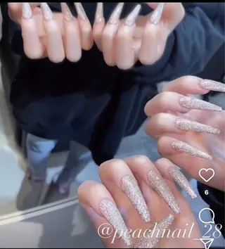 ネイル MADIA所属・momo .のネイルデザイン