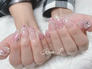 ネイル 芦辺 香奈のネイルデザイン