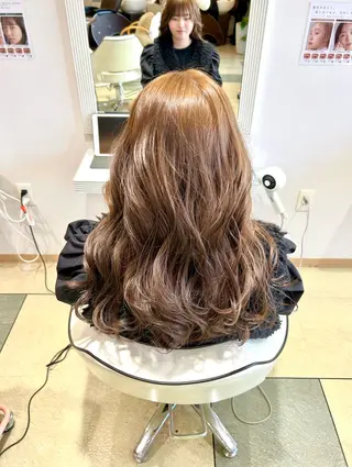 ロング カラー 🩷愛咲🩷レイヤー /透明感カラーのヘアスタイル