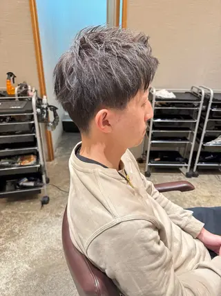 ショート カラー パーマ メンズ RINA 🦋🫧のヘアスタイル