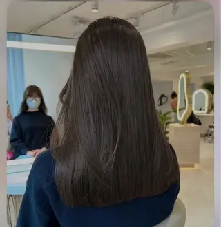 ミディアム カラー 石川 幸呼のヘアスタイル