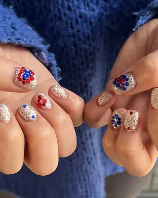 ネイル Hata nail 🎀個性派ニュアンスのネイルデザイン