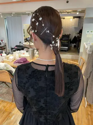 ロング ヘアアレンジ akane .のヘアスタイル