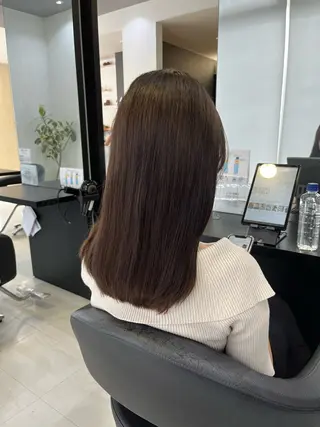 セミロング カラー 諸岡 玲のヘアスタイル
