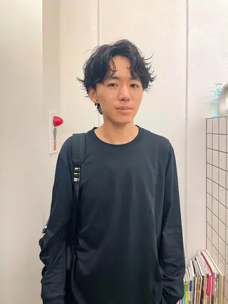 ミディアム パーマ 関 京磨のヘアスタイル