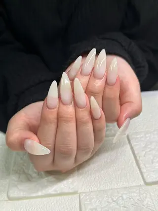 ネイル CREST クレストのネイルデザイン