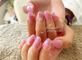 ネイル フルリール 【プライベートサロンのネイルデザイン