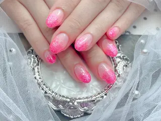 ネイル マジックミラー所属・マジック ミラーのネイルデザイン