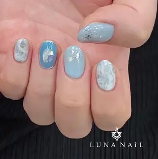 ネイル アトリエ　ミモザ所属・いまむら あかりのネイルデザイン