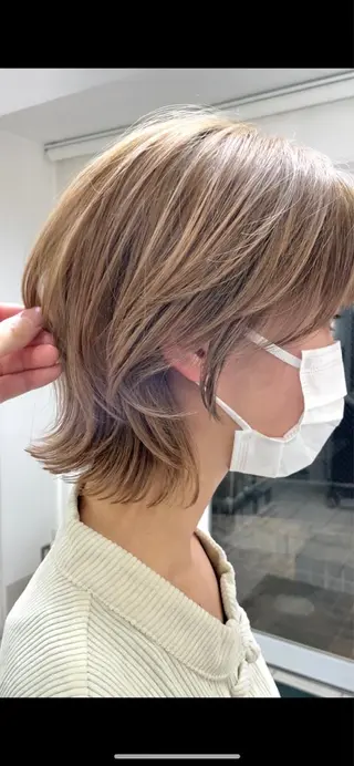 ミディアム 寺山 佳貴のヘアスタイル