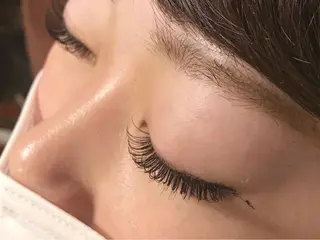 マツエク・マツパ Tink大船店所属・Tink 黒沼梨香のマツエク・マツパデザイン