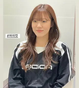 ロング ❤︎︎韓国ヘア❤︎︎ 𝑺𝒉𝒊𝒉𝒐のヘアスタイル