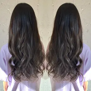 ロング あらき ちさとのヘアスタイル