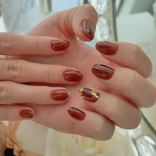 ネイル RUNWAY 　　の眉毛・アイブロウイメージ