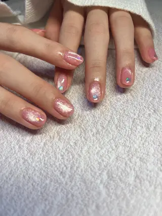 ネイル ちゅるんネイル🪄 耳ツボジュエリー🔗のネイルデザイン