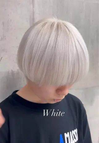 ショート カラー ヘアアレンジ メンズ のん🎀ハイトーン/ レイヤーカット🐳のヘアスタイル