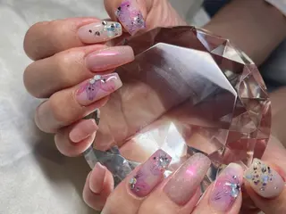 ネイル マツエク・マツパ アイブロウ Nail&eye Belire 新宿のネイルデザイン