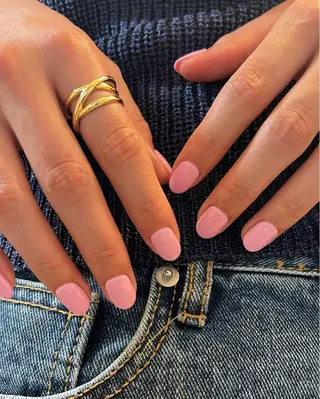 ネイル Nes.Nail所属・Miyagi Asamiのネイルデザイン