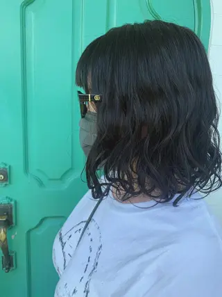 ミディアム パーマ 佐藤 美咲のヘアスタイル