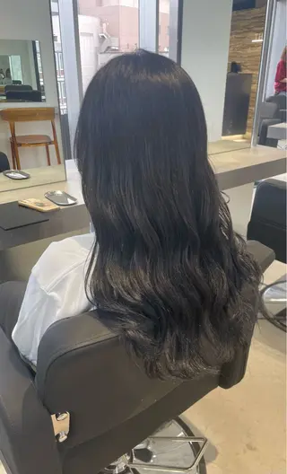 セミロング EIGHT／栄／ 諏訪　晃平のヘアスタイル