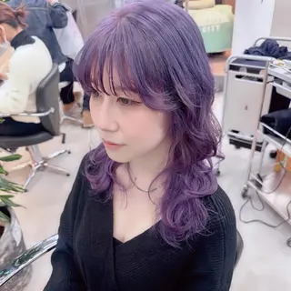 ロング カラー 岡野 静華のヘアスタイル