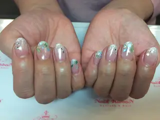 ネイル ネイルリボン 受付スタッフのネイルデザイン