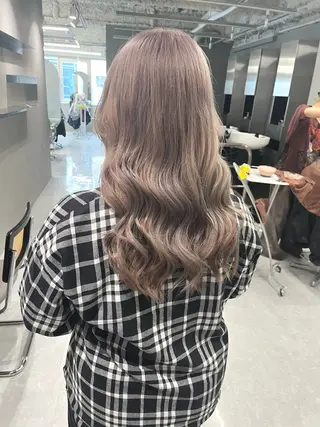 セミロング カラー 暖色ハイトーン特化 🥇Mioのヘアスタイル