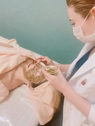 【ハーブピーリング】 Allumentのエステ・リラクイメージ