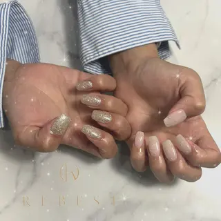 ネイル ❤️💛🩵京橋 痛ネイル⭐️3Dのネイルデザイン