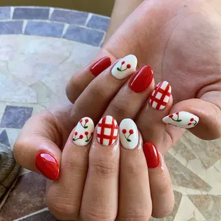 ネイル NEW WORLD所属・MIZUKI 🌏NEWWORLDのネイルデザイン