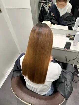 セミロング Wisteria所属・美髪特化✨ 伊織✨縮毛矯正✨のヘアスタイル