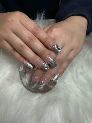 ネイル Lily 竹前のネイルデザイン