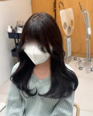セミロング カラー ヘアアレンジ 内田 志乃のヘアスタイル